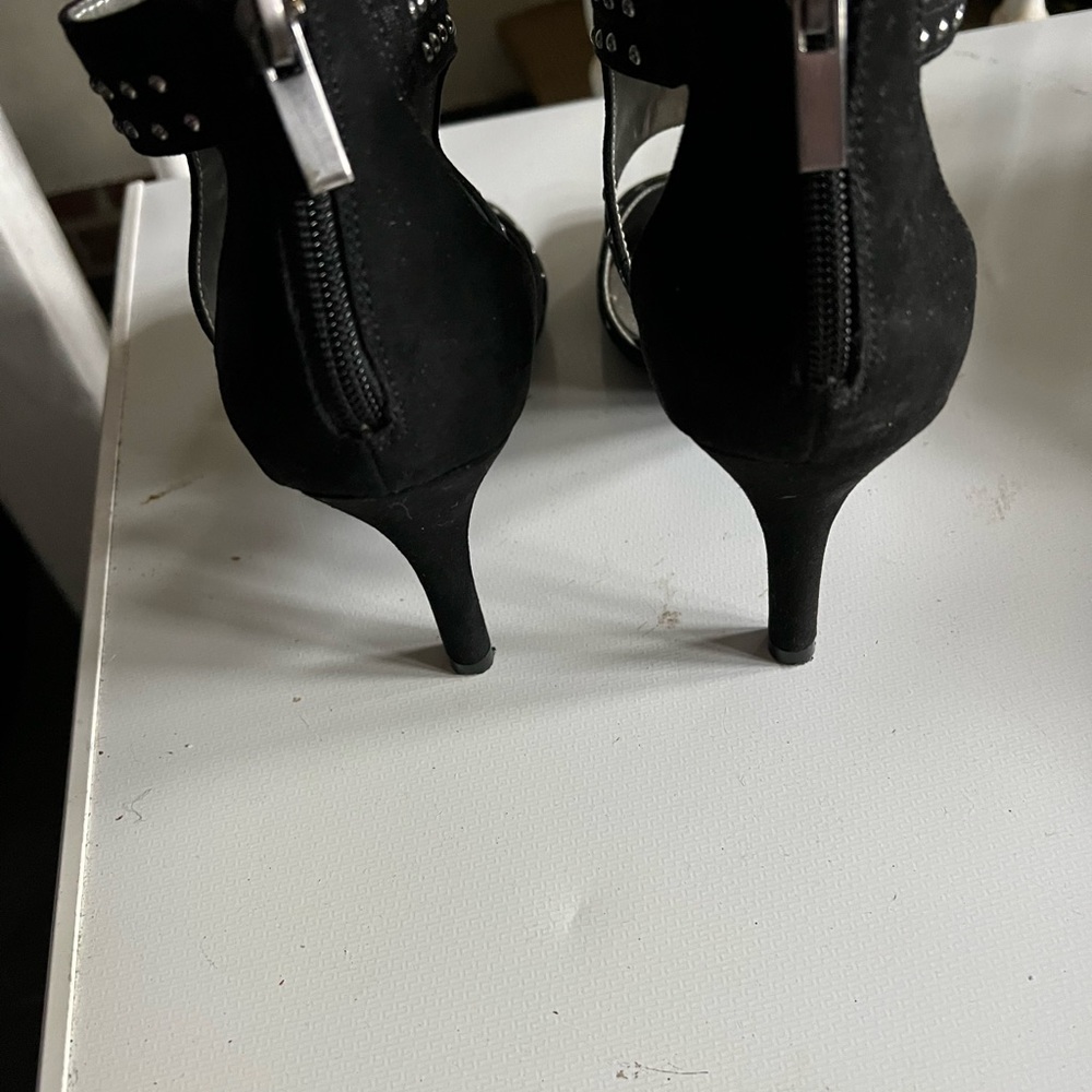 Black velvet heels - Picture 3 of 4